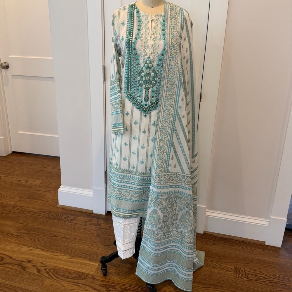 Sapphire 3 Piece Cotton Malmal Suit